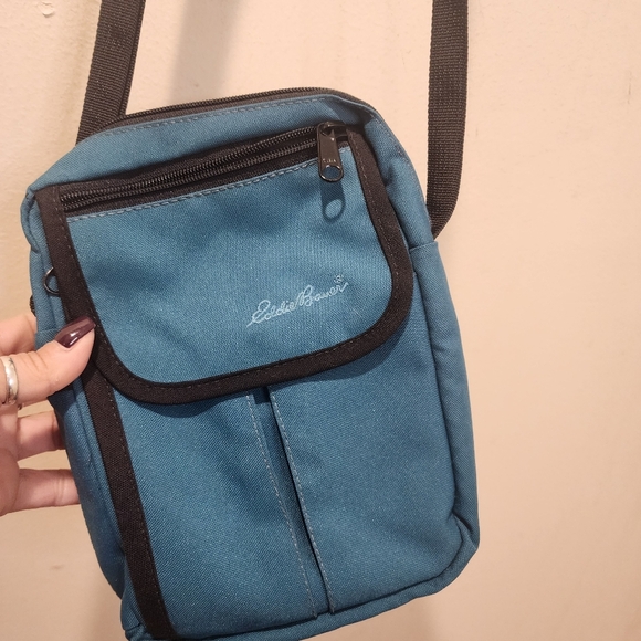 Eddie Bauer Compact Blue Crossbody Bag with Black Strap - Picture 2 of 16